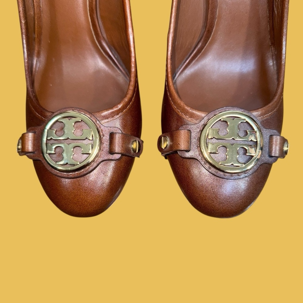 Tory Burch brown Leather Heels - Picture 3 of 16
